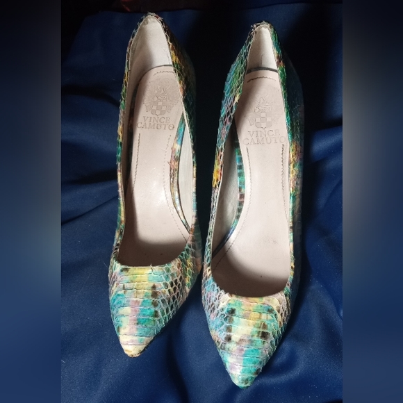 Vincent Camuto faux snakeskin leather multicolored pumps 7.5 or 37.5 - Picture 5 of 9
